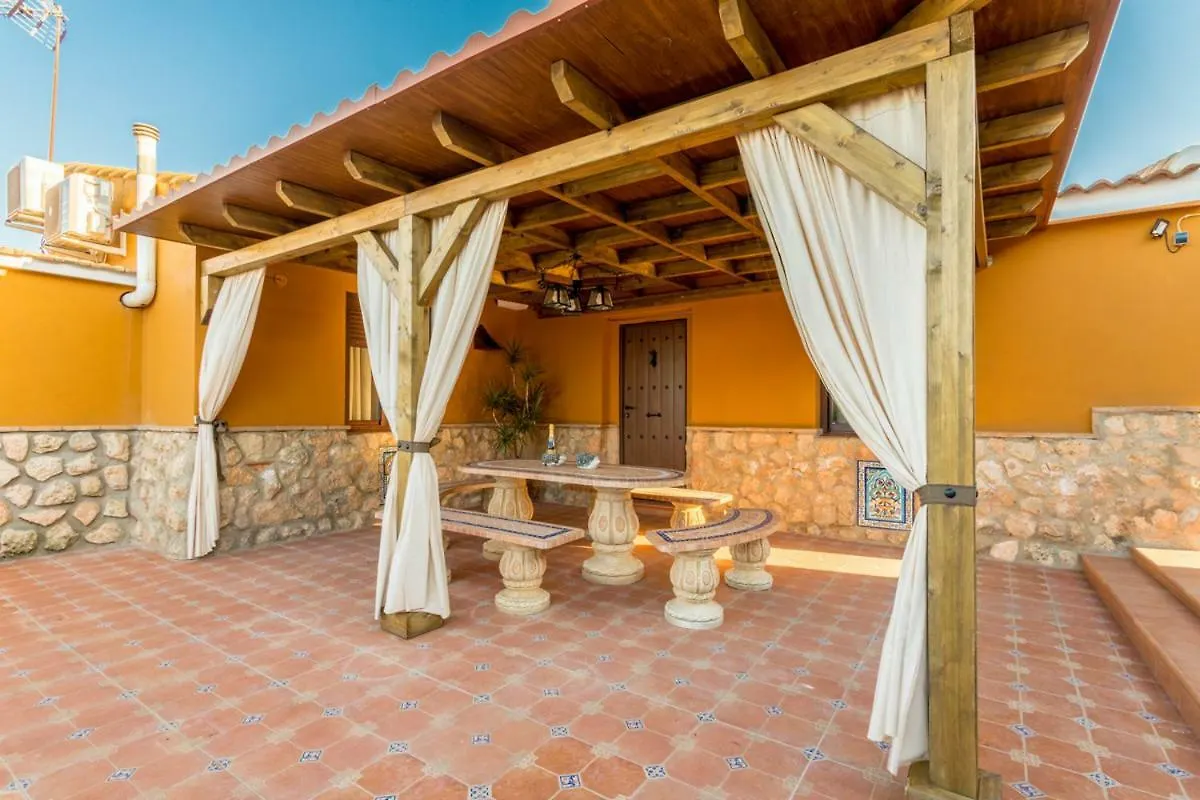 Casa Ludima Villa Fuentes de Andalucia Holiday home